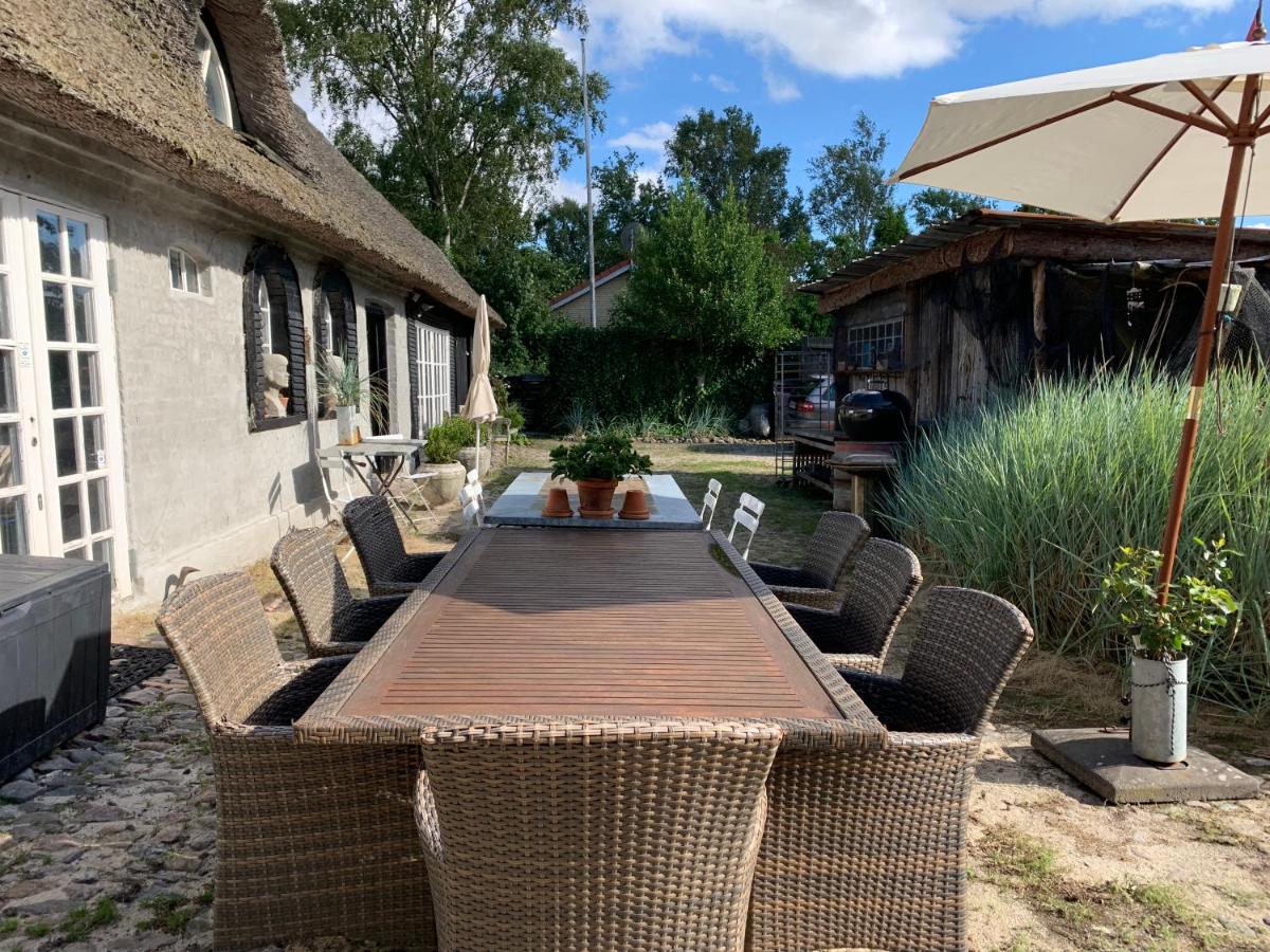 Farm61 Badehotellet I Det Midtjydske - Alder +18 Ar Tjele Luaran gambar