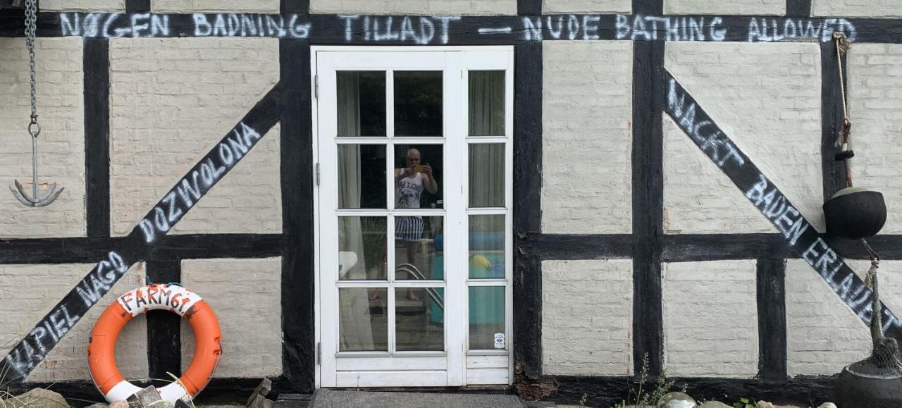 Farm61 Badehotellet I Det Midtjydske - Alder +18 Ar Tjele Luaran gambar